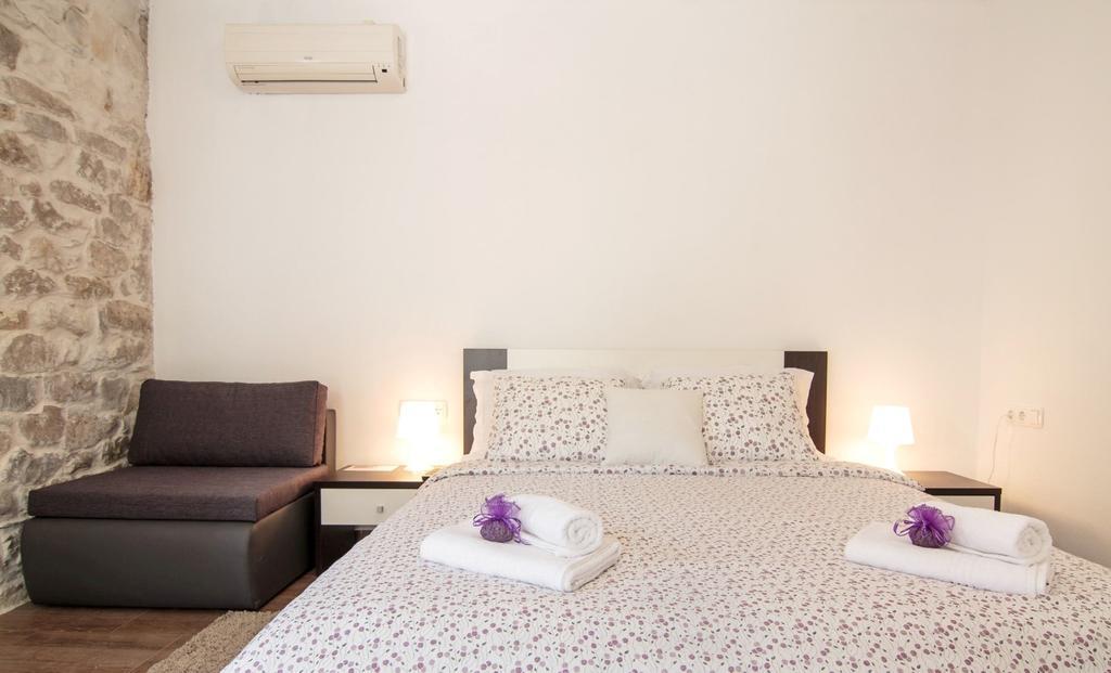 Guest House Vagabundo Imb Split Buitenkant foto