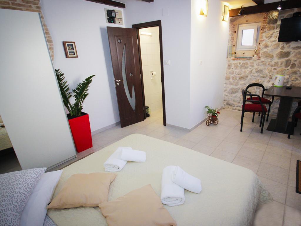 Guest House Vagabundo Imb Split Buitenkant foto