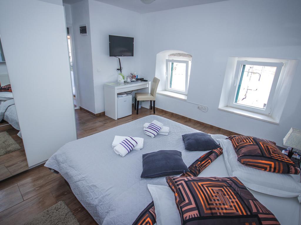 Guest House Vagabundo Imb Split Buitenkant foto